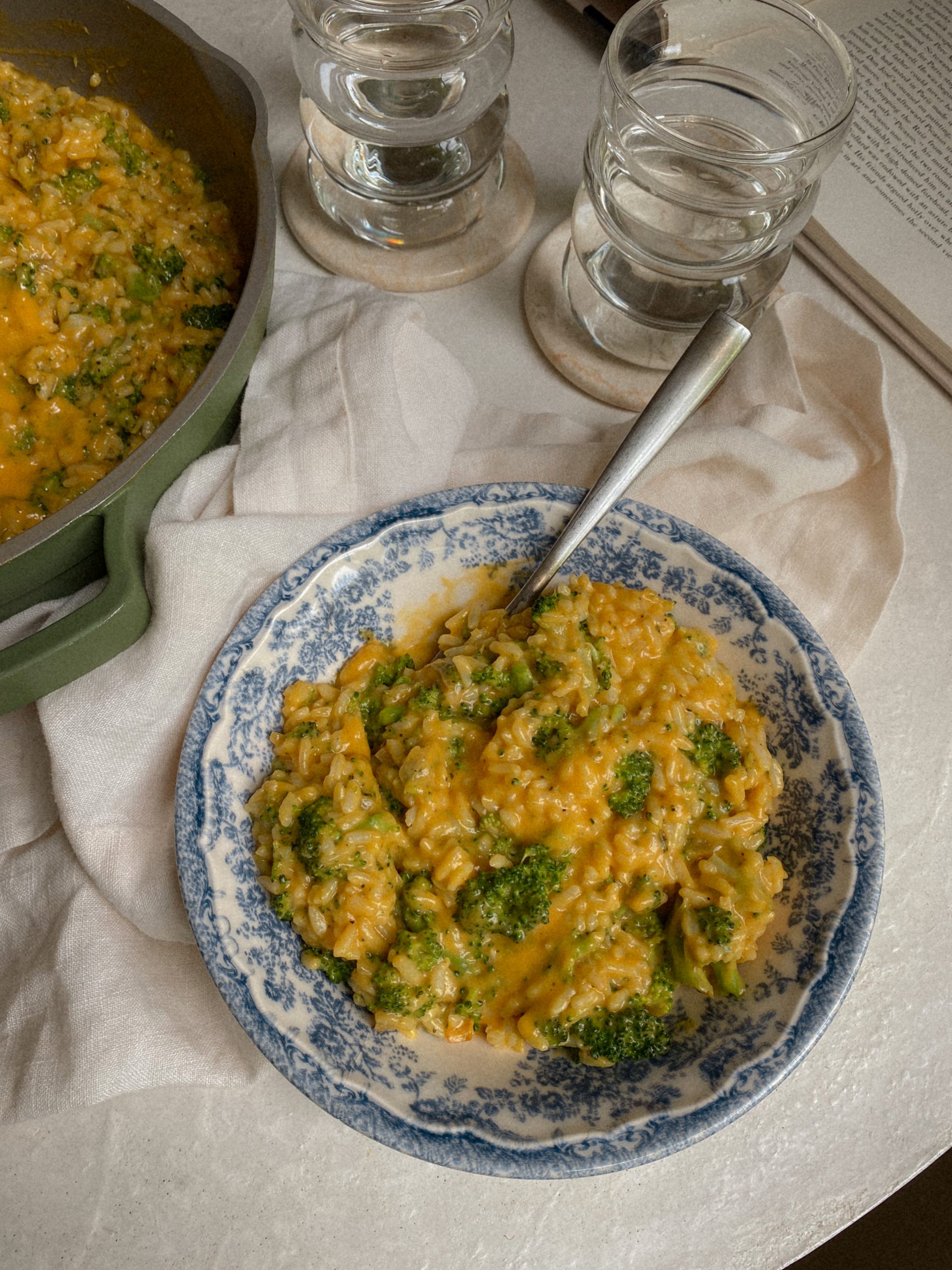 Vegan Cheesy Broccoli Rice