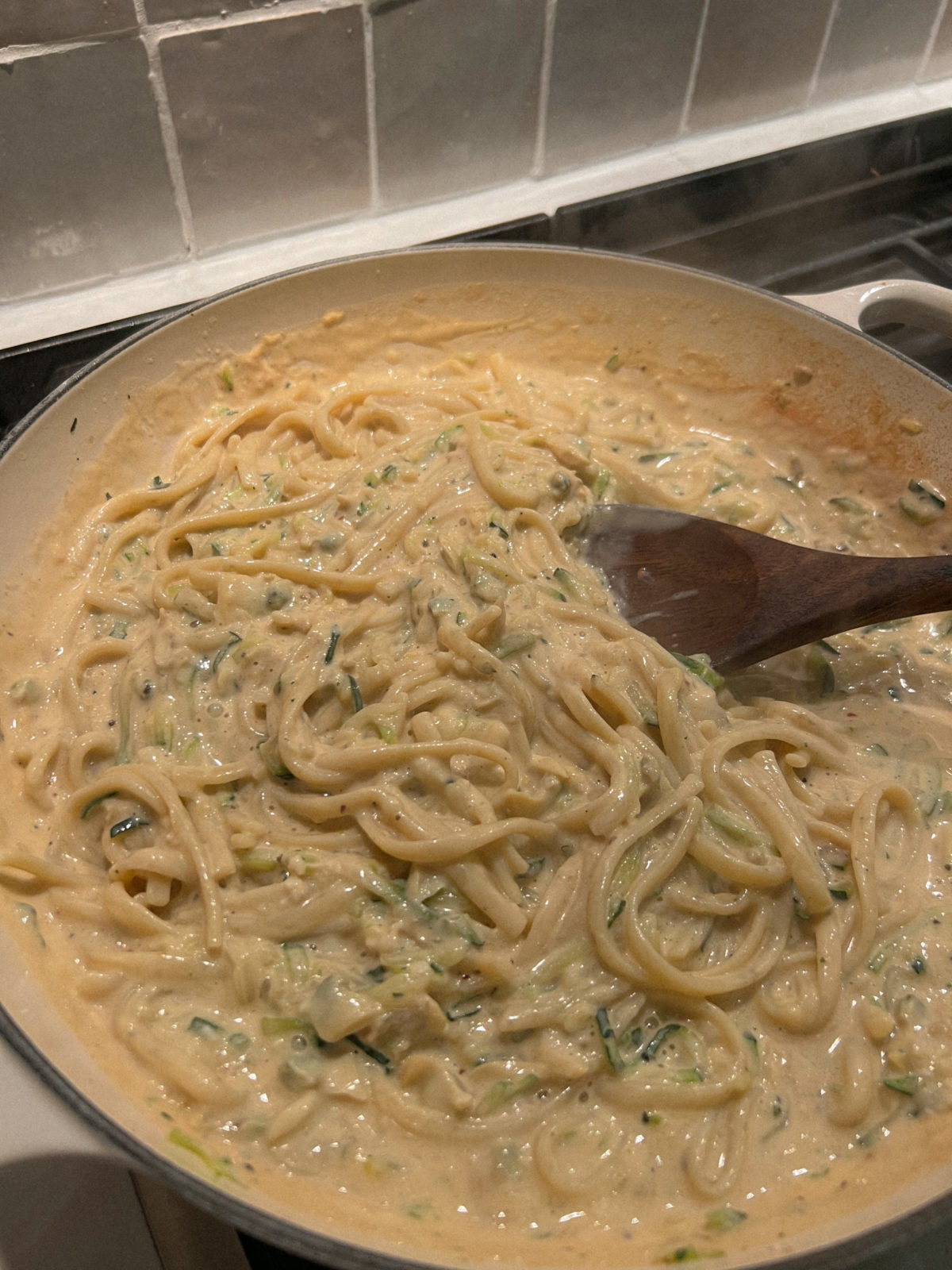 5 Ingredient Creamy Clam and Zucchini Pasta