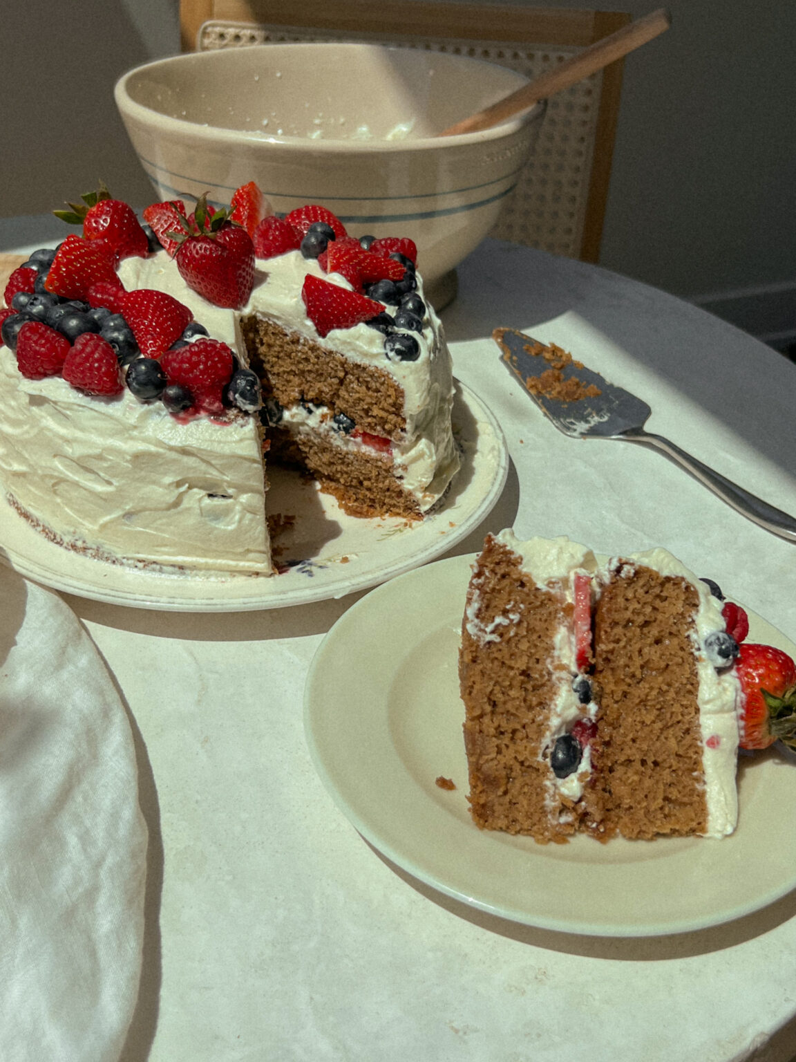 Gluten Free Berry Chantilly Cake